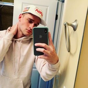 Meet your Posher, Dalton